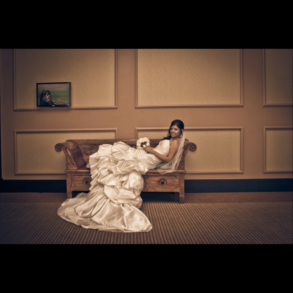 Wedding gown